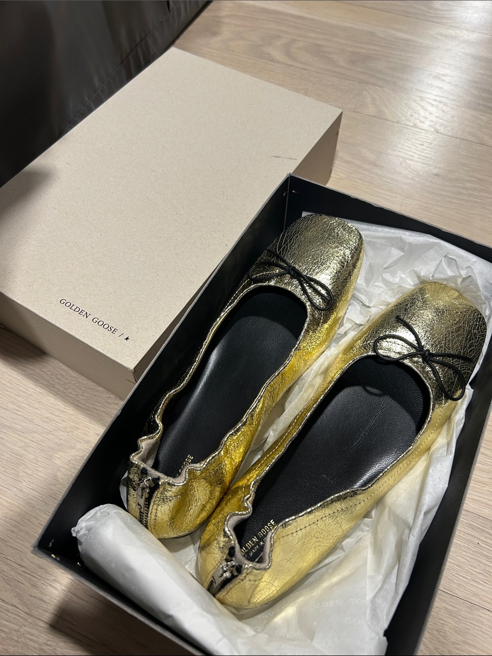 Golden Goose Metallic Ballet Flats with Bow - Picture 8 of 8